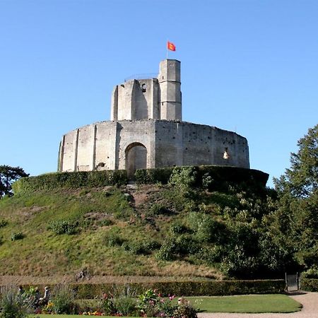 جيزور Superbe Studio Face Au Chateau المظهر الخارجي الصورة